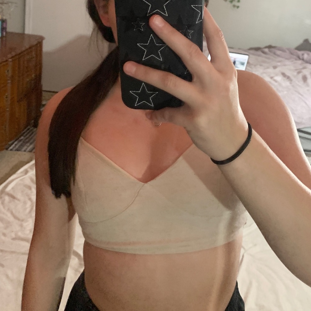 Cream V-Neck Croptop